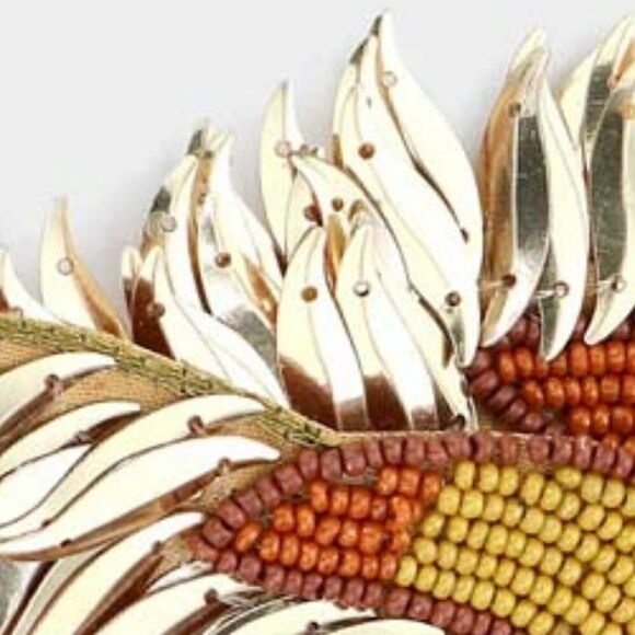 Parrot Brown Seed Bead Earrings - Picture 3 of 6